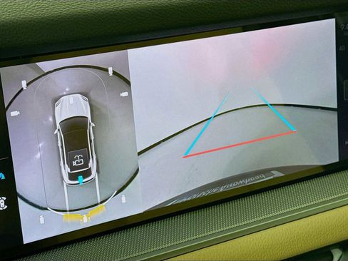 New 2026 Porsche Cayenne Coupe image 20