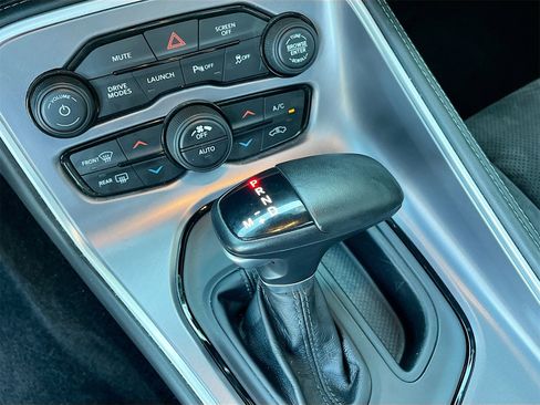 Used 2019 Dodge Challenger R/T Scat Pack w/ T/A Package image 16