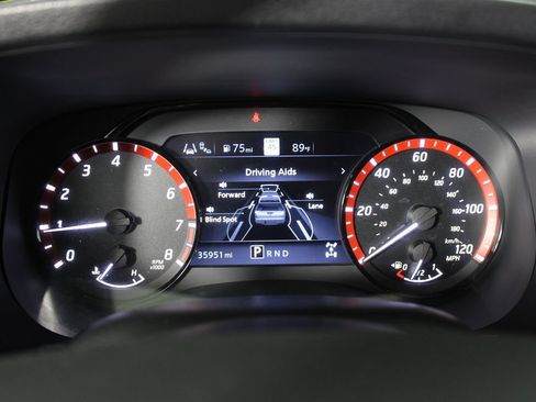 Used 2023 Nissan Frontier PRO-4X w/ Pro-4X Premium Package AWD/4WD image 23