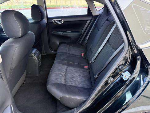 Used 2016 Nissan Sentra SV FWD image 15