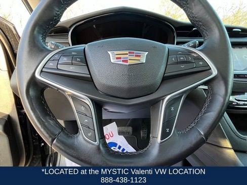 Used 2017 Cadillac XT5 Luxury w/ Driver Awareness Package image 42