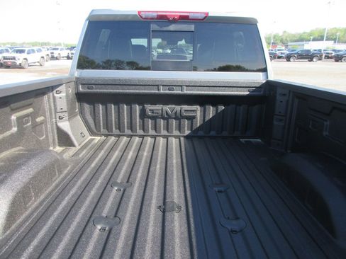 New 2026 GMC Sierra 3500 Denali Ultimate AWD/4WD image 6