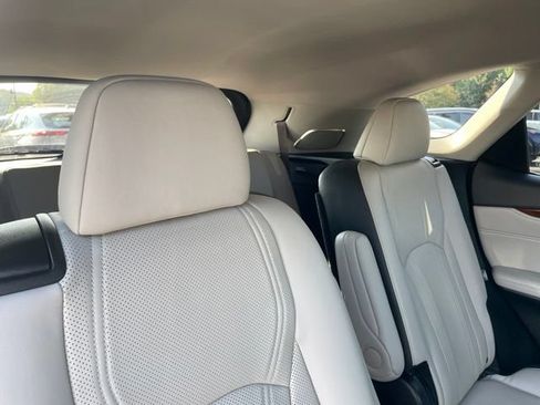 Used 2019 Lexus RX 350L AWD w/ Premium Package image 6