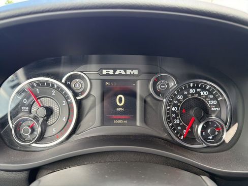 Used 2022 RAM 2500 Big Horn w/ Level A Equipment Group AWD/4WD image 12
