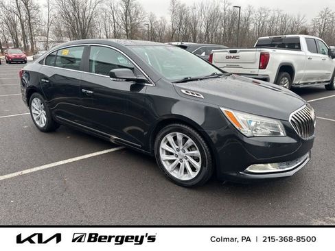 Used 2015 Buick LaCrosse Leather image 3