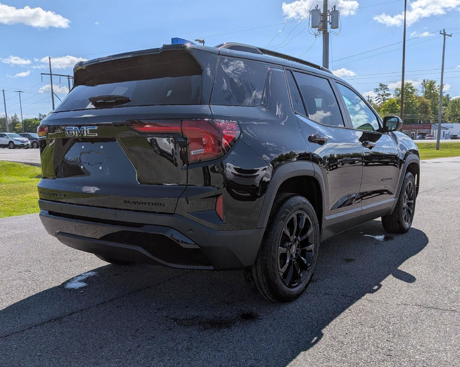New 2027 GMC Terrain Elevation w/ Elevation Premium Package AWD/4WD image 8