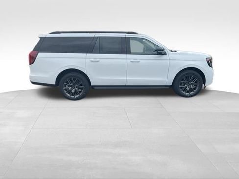 New 2026 Ford Expedition Max Platinum AWD/4WD image 7