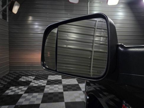 Used 2022 RAM 2500 Big Horn RWD image 35
