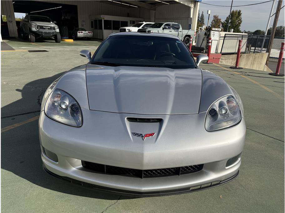 Used 2006 Chevrolet Corvette Z06 w/ Preferred Equipment Group RWD image 4