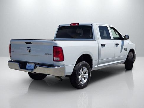 Used 2023 RAM 1500 Classic SLT w/ Electronics Group AWD/4WD image 4