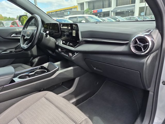 Used 2025 Chevrolet Equinox LT AWD/4WD image 29