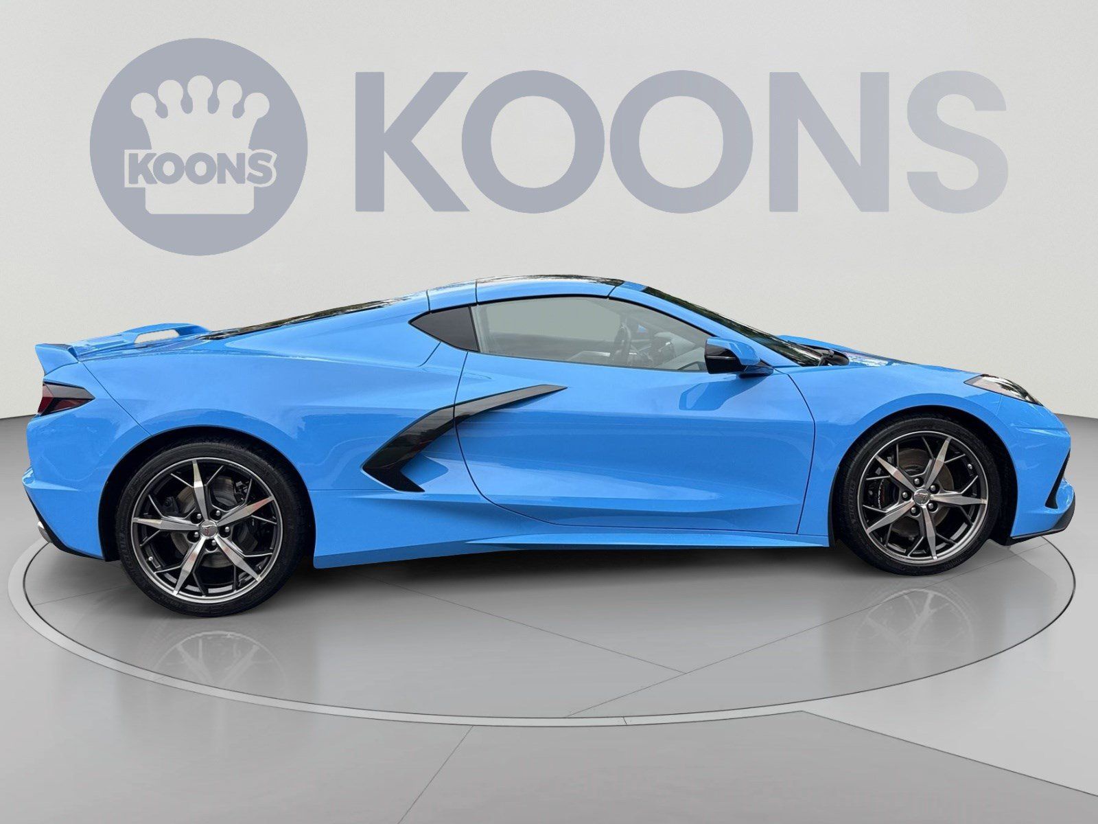 Used 2022 Chevrolet Corvette Stingray Premium Cpe w/ Z51 Performance Package RWD image 8
