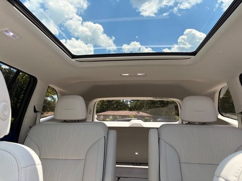 Used 2026 Buick Enclave Avenir w/ Super Cruise Package FWD image 15