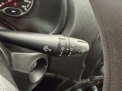 Used 2019 Jeep Renegade Sport image 22