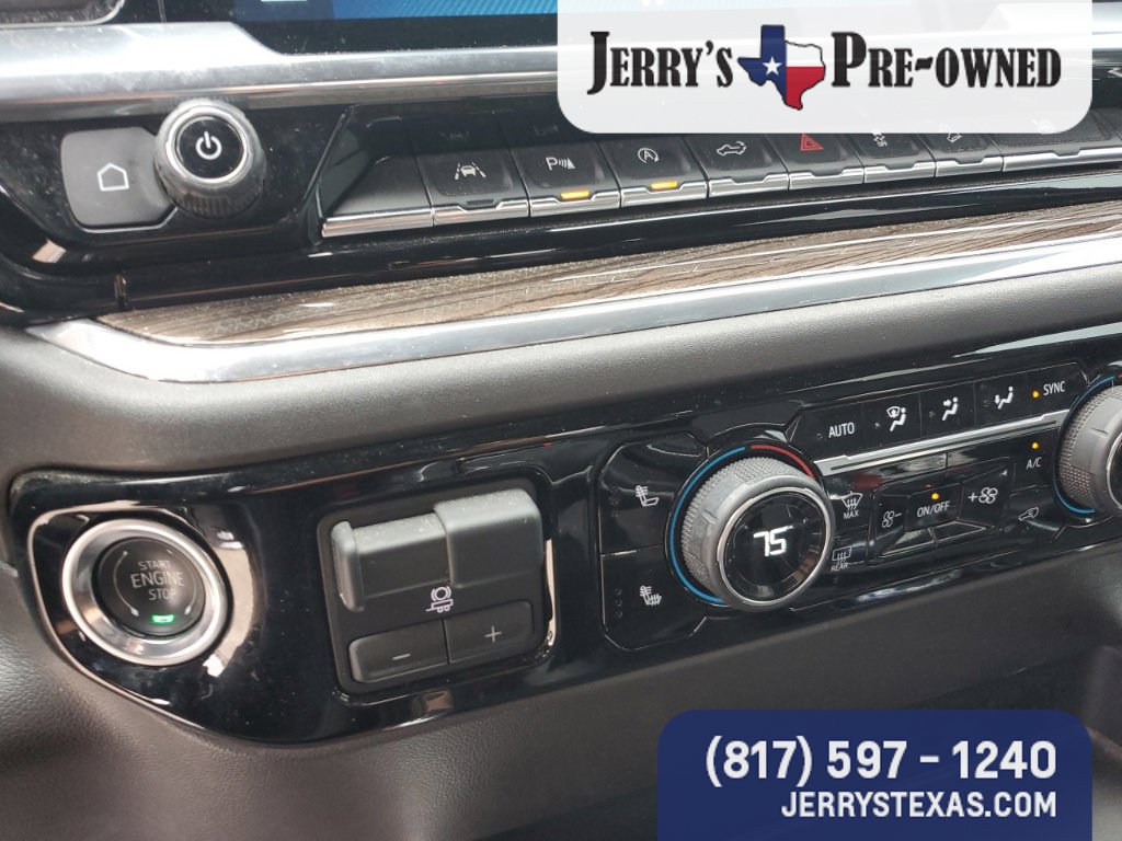 Used 2024 Chevrolet Silverado 1500 RST AWD/4WD image 12