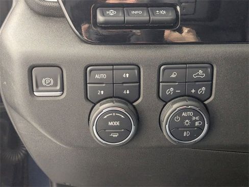 Certified 2023 Chevrolet Silverado 1500 High Country w/ High Country Premium Package image 16