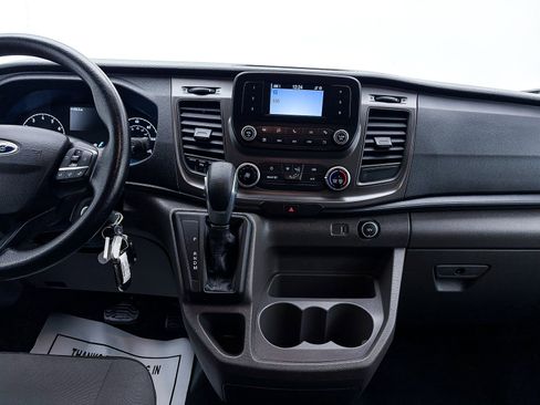 Used 2020 Ford Transit 150 XLT image 7