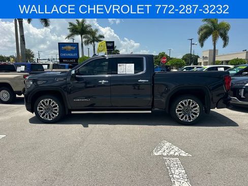 Used 2023 GMC Sierra 1500 Denali Ultimate AWD/4WD image 7