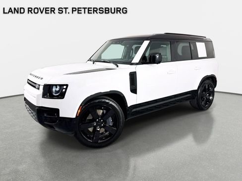 Used 2026 Land Rover Defender 110 X-Dynamic SE AWD/4WD image 1