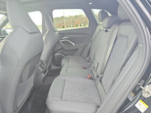 New 2025 Audi SQ5 Premium Plus image 14