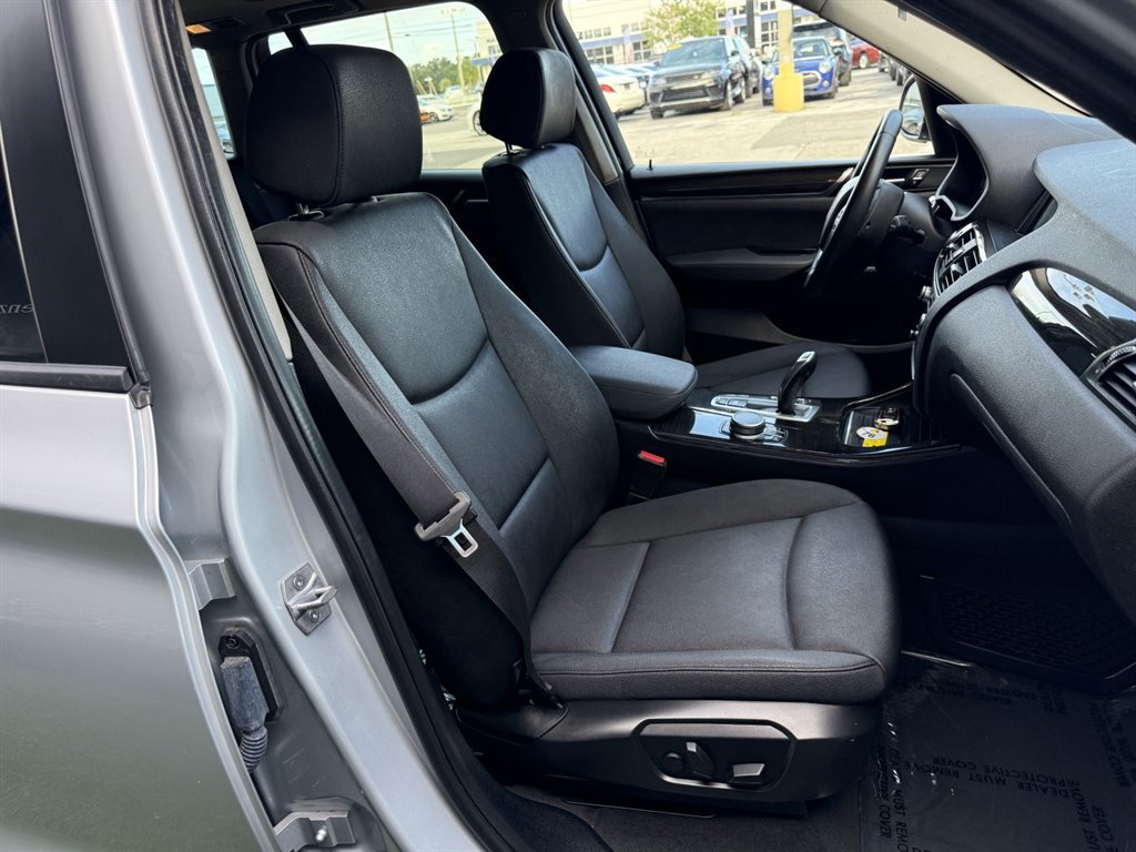 Used 2017 BMW X3 sDrive28i RWD image 18