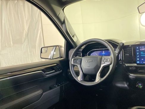 Used 2023 Chevrolet Silverado 1500 RST image 15