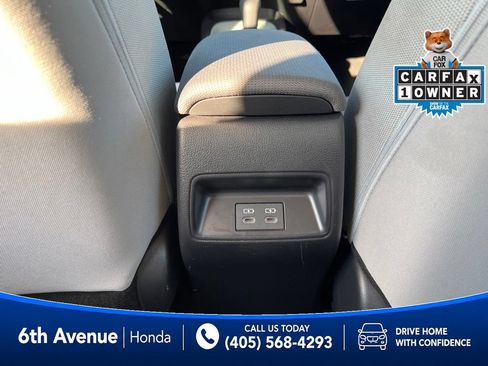Used 2025 Toyota Corolla LE FWD image 17