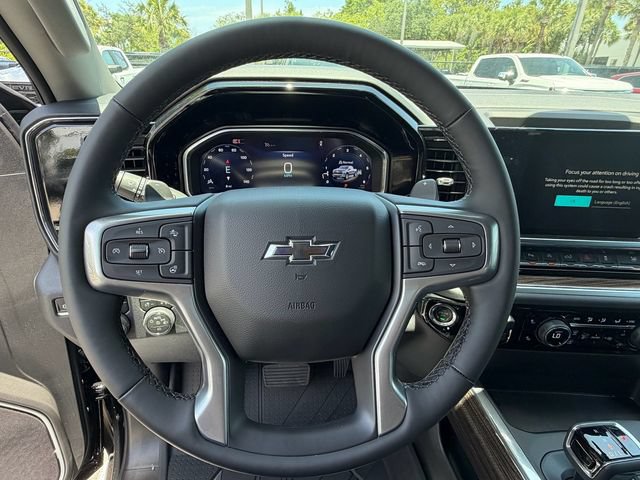 New 2026 Chevrolet Silverado 1500 RST w/ Redline Edition AWD/4WD image 17