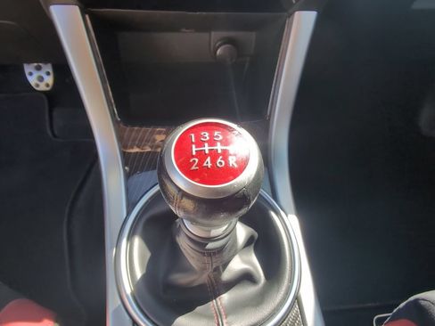 Used 2017 Subaru WRX STI AWD/4WD image 21
