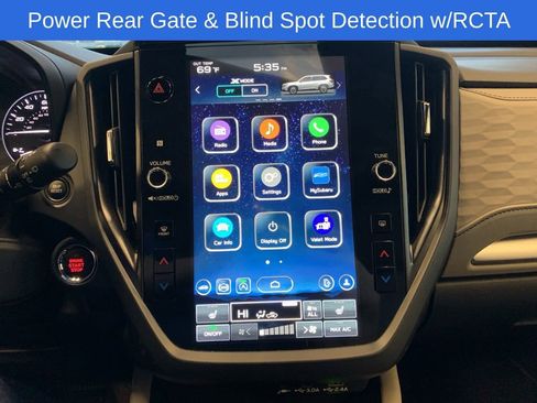 Certified 2025 Subaru Forester Premium image 7