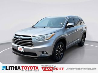 Used 2014 Toyota Highlander Limited FWD video 1