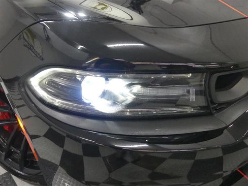 Used 2019 Dodge Charger Scat Pack w/ Daytona Edition Group image 14