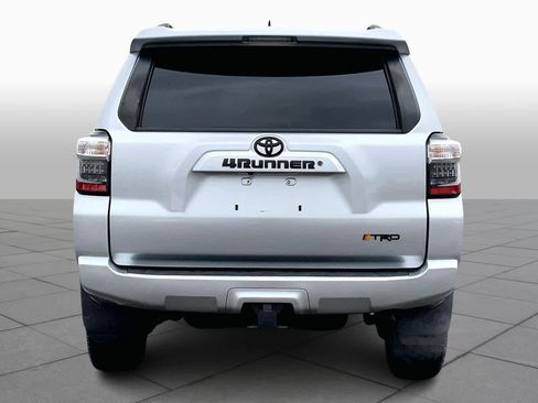 Used 2019 Toyota 4Runner SR5 image 4