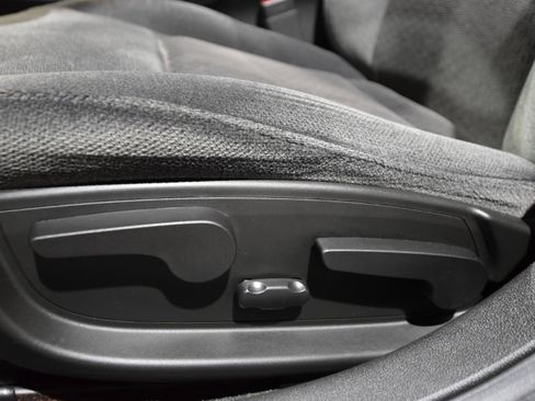 Used 2012 Chevrolet Impala LT image 16