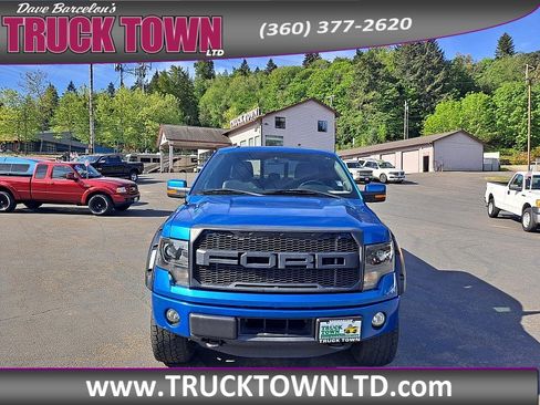 Used 2014 Ford F150 FX4 w/ Equipment Group 402A Luxury AWD/4WD image 9