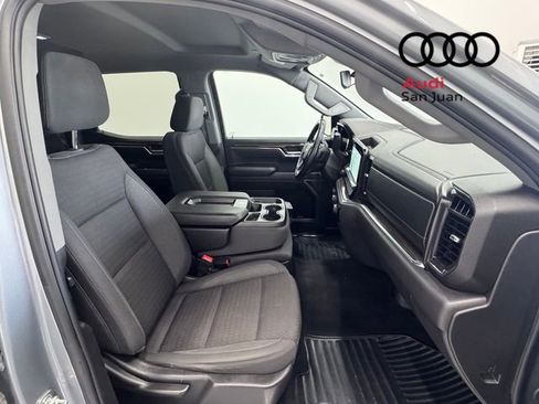 Used 2025 Chevrolet Silverado 1500 LT image 29