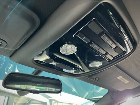 Used 2016 Bentley Continental GT image 50