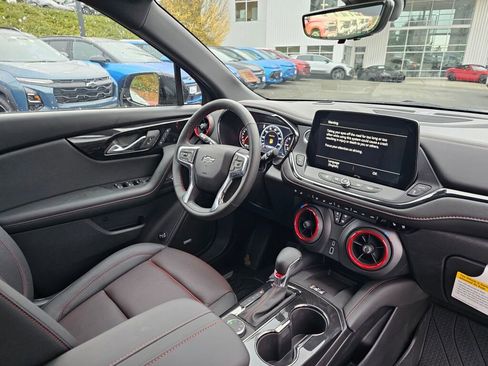 New 2025 Chevrolet Blazer RS w/ Driver Confidence II Package image 10