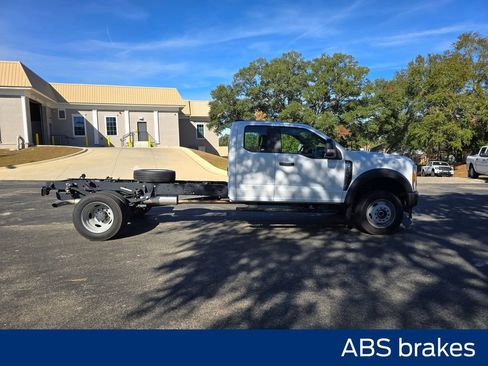 New 2024 Ford F550 4x4 SuperCab Super Duty image 9