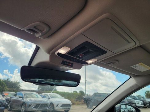 Used 2024 Honda Accord Touring image 23