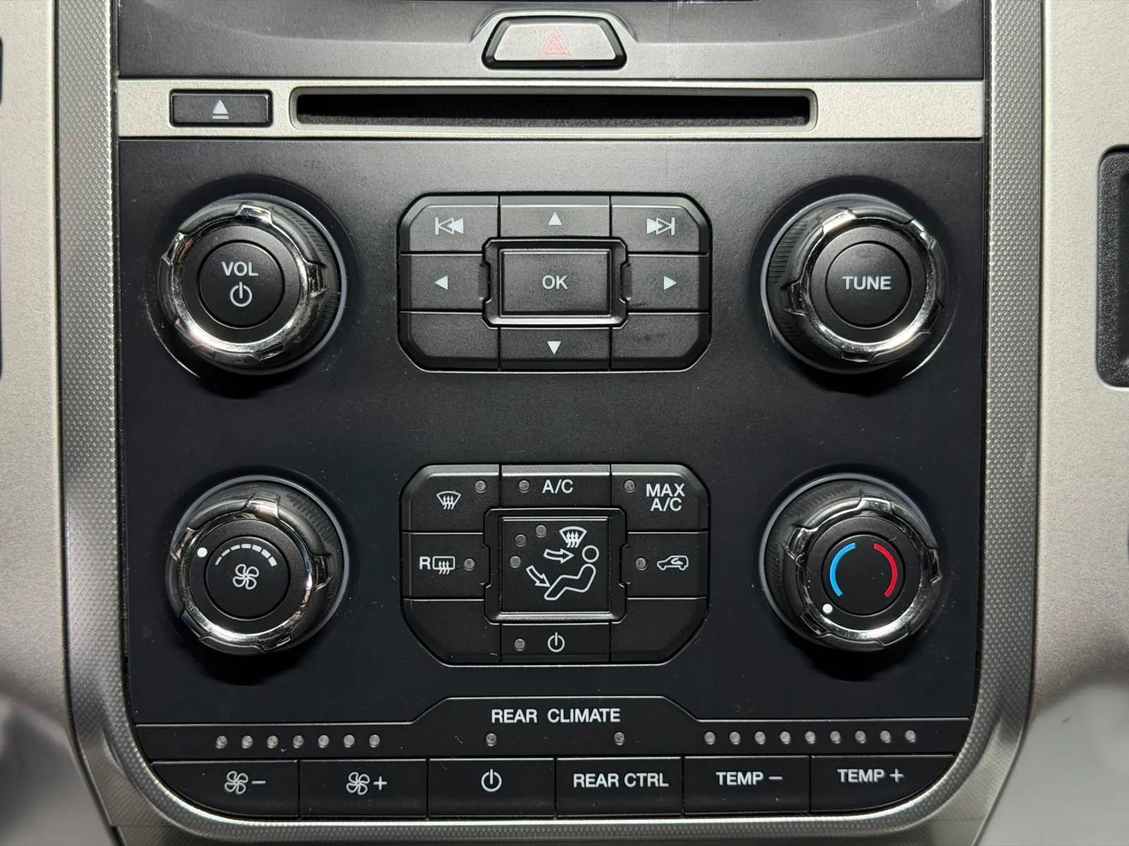Used 2017 Ford Expedition 4WD image 36