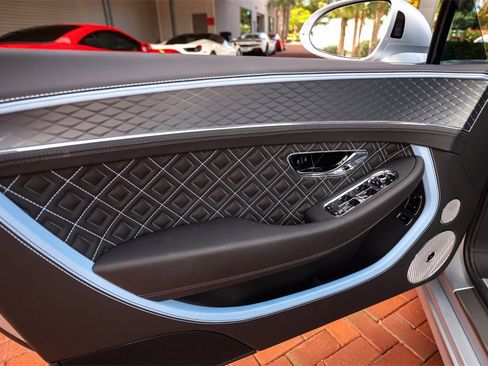 Used 2024 Bentley Continental GT Speed image 45