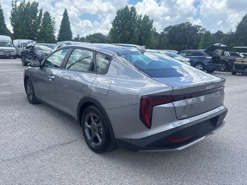 Used 2025 Kia K4 FWD image 7