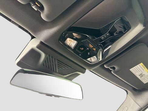 New 2026 BMW X1 xDrive28i w/ Technology Package image 19