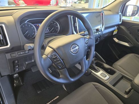 New 2026 Nissan Frontier SV w/ Tow Package AWD/4WD image 10