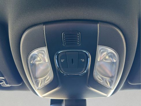 New 2026 Jeep Compass Latitude image 22