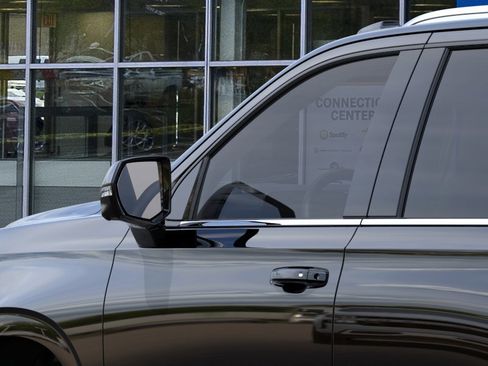 New 2026 Chevrolet Tahoe LT AWD/4WD image 12