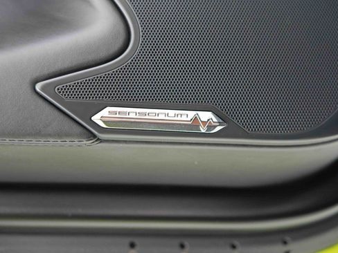 Used 2015 Lamborghini Aventador LP 700-4 image 27