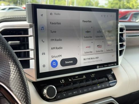 Used 2023 Toyota Sequoia Capstone AWD/4WD image 16