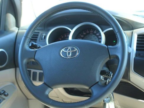 Used 2008 Toyota Tacoma 2WD Access Cab image 12
